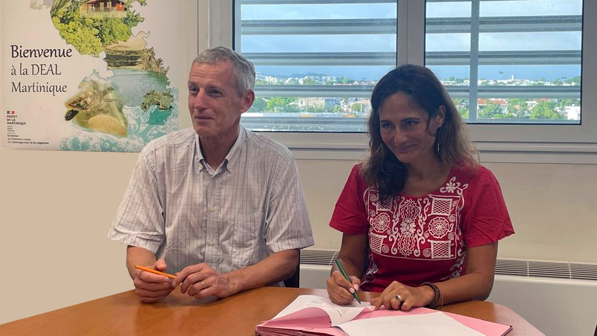 Armand Sanséau, DGD de l'ASP et Stéphanie Mathey, Directrice de la DEAL Martinique