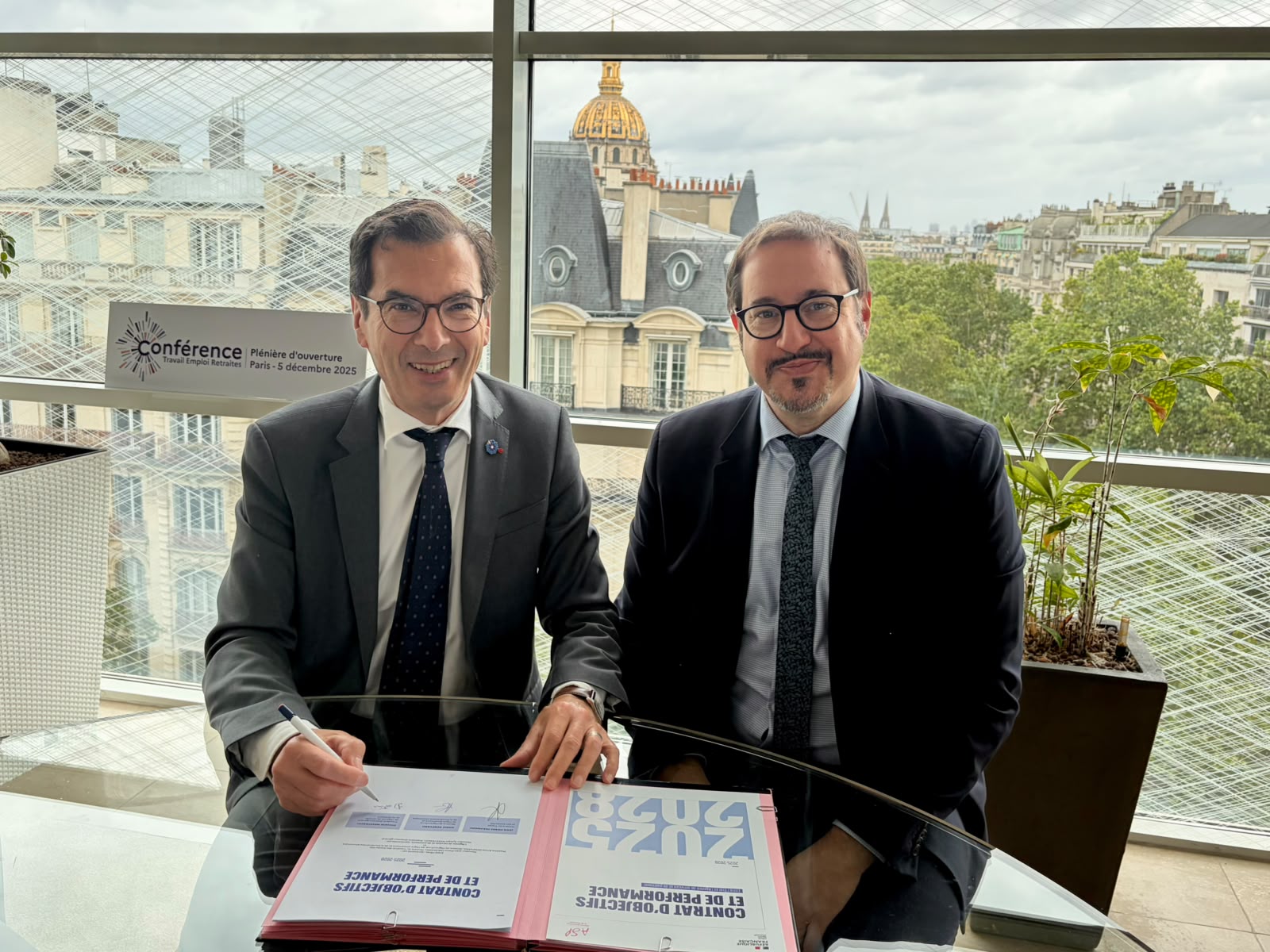 Signature du COP 2025-2028 de l'ASP en présence de Jean-Pierre Farandou, ministre du Travail, et Sylvain Maestracci, Président-directeur général de l'ASP
